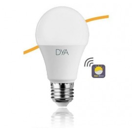 LAMPADA LED GOCCIA E27 10W LUCE FREDDA 6000K SENSORE CREPUSCOLARE (DYA-245)