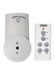 PRESA WIRELESS 230V/1500W   TELECOMANDO (64058050)